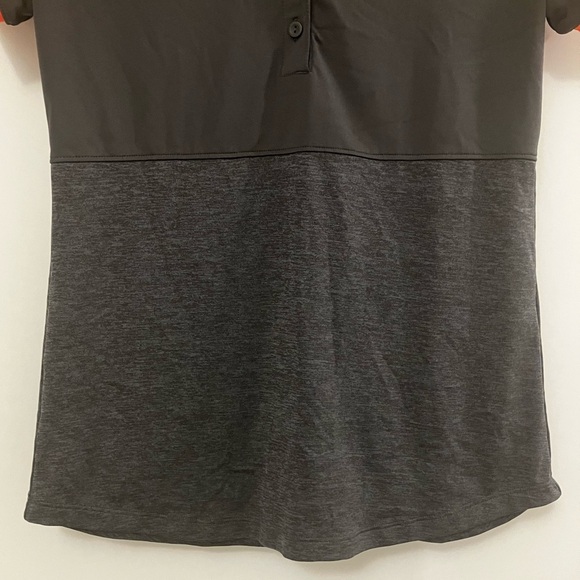 Under Armour Women’s Fitted Golf T Shirt Size XS - Picture 4 of 7